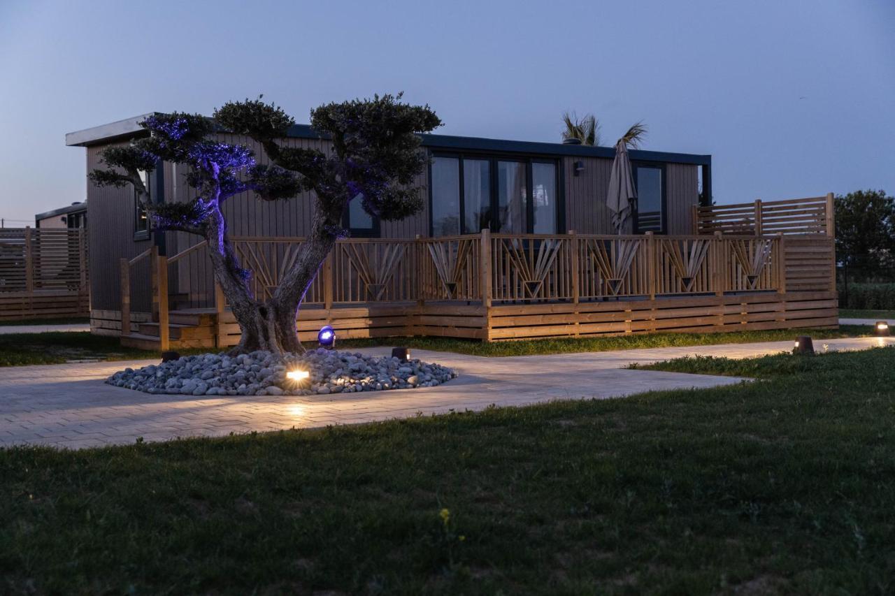 M&V Resort Camping Langrune-sur-Mer Exteriör bild